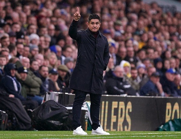 沃特福德击败劲旅,球员斗志高昂备战再战 沃特福德击败劲旅,球员斗志高昂备战再战