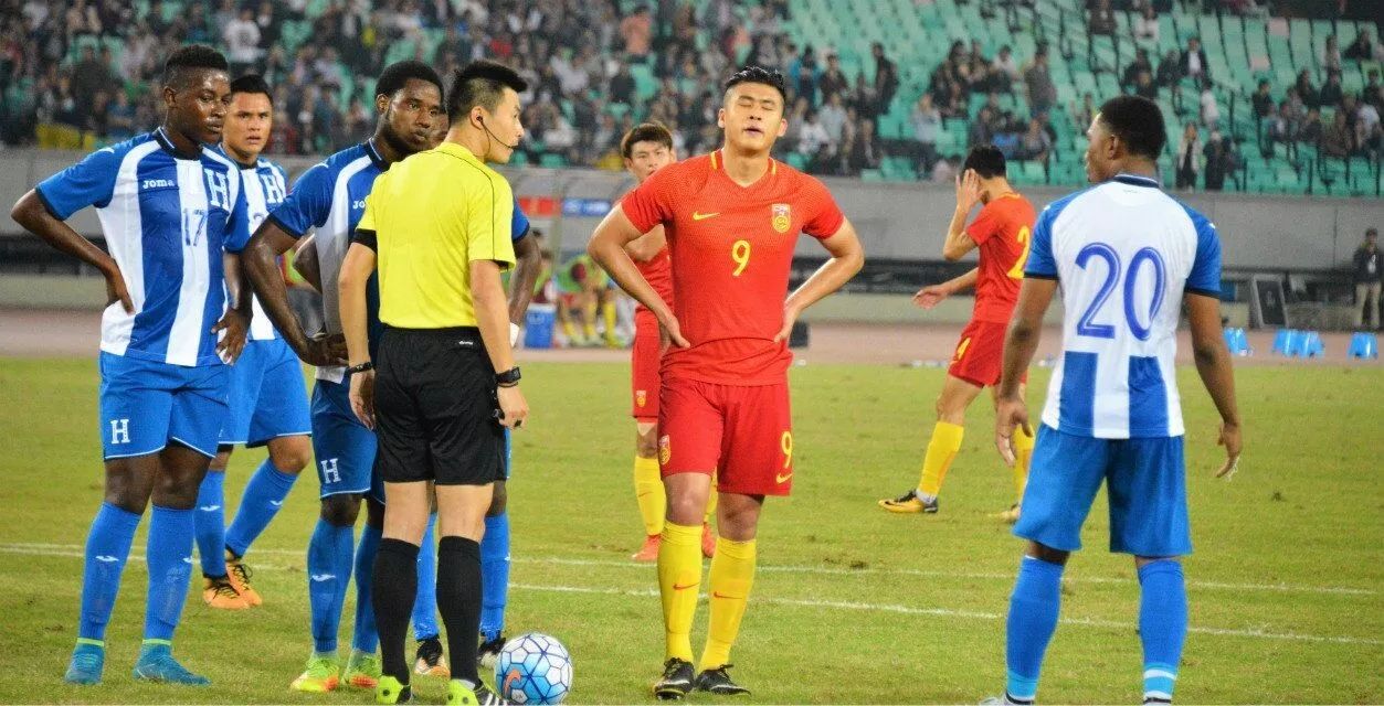 古巴女足挺身而出,与对手战成一场平局 古巴女足挺身而出,与对手战成一场平局