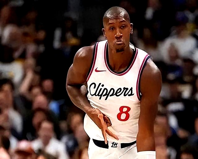 快船老将因伤缺阵,球队防守岌岌可危 快船老将因伤缺阵,球队防守岌岌可危