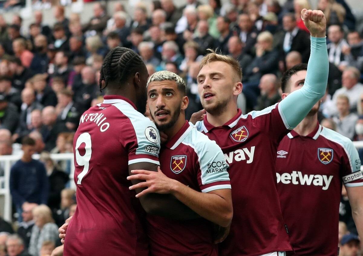 西汉姆联战平对手,客场遭遇激战的简单介绍 西汉姆联战平对手,客场遭遇激战的简单介绍