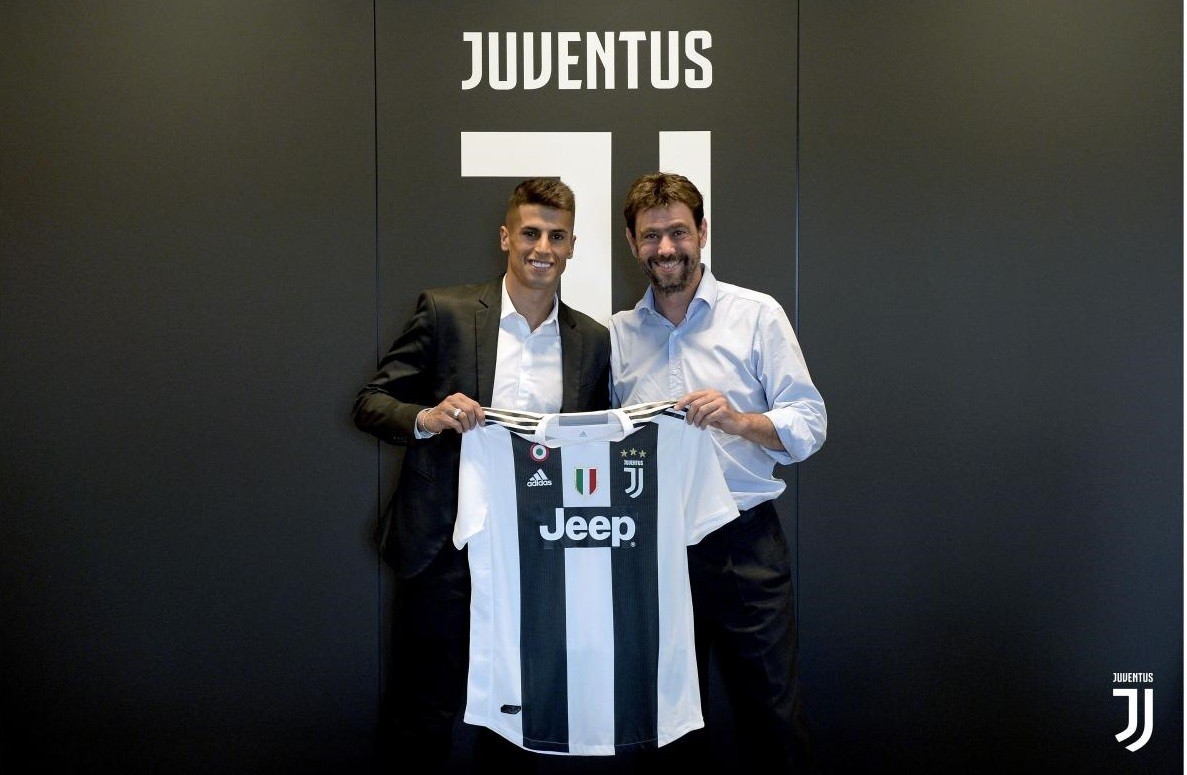 关于尤文图斯宣布签下意大利国脚布萨利亚的信息 关于尤文图斯宣布签下意大利国脚布萨利亚的信息