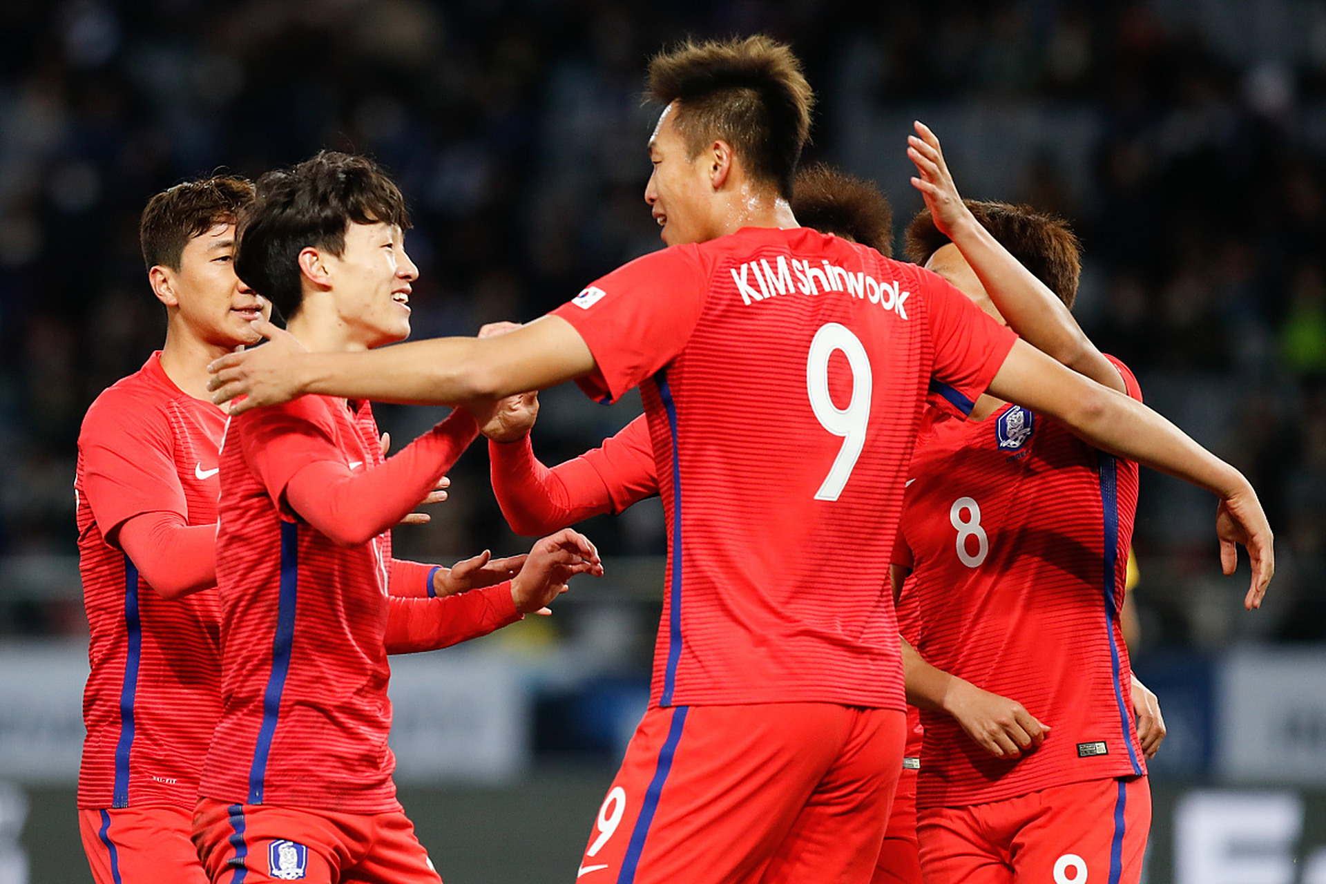 中国男足公布2022年世界杯预选名单，李铁率队备战的简单介绍