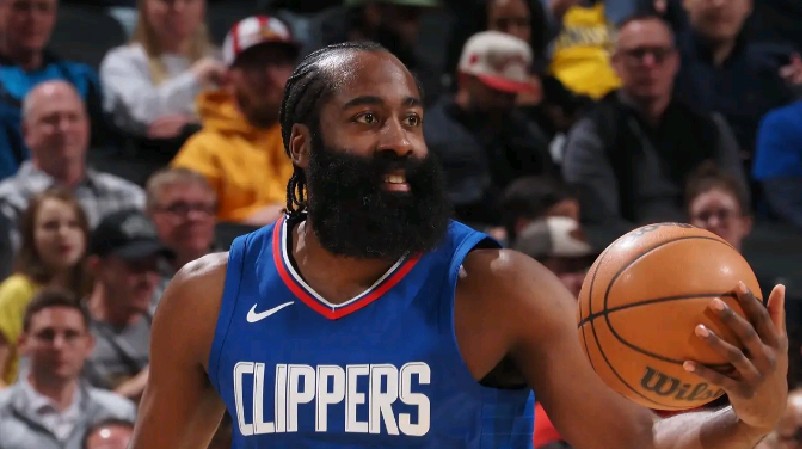 快船逆袭森林狼，卫冕冠军遭遇三连败