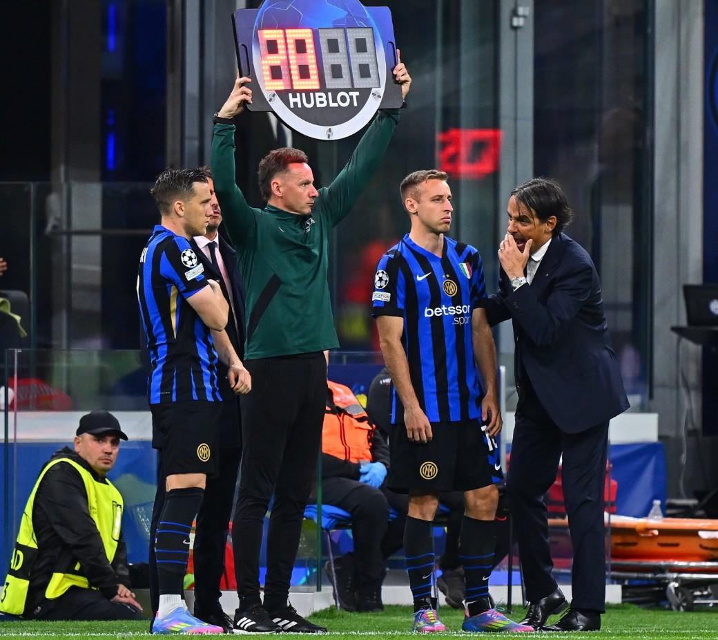 国米连续四年问鼎意甲冠军，创造队史纪录