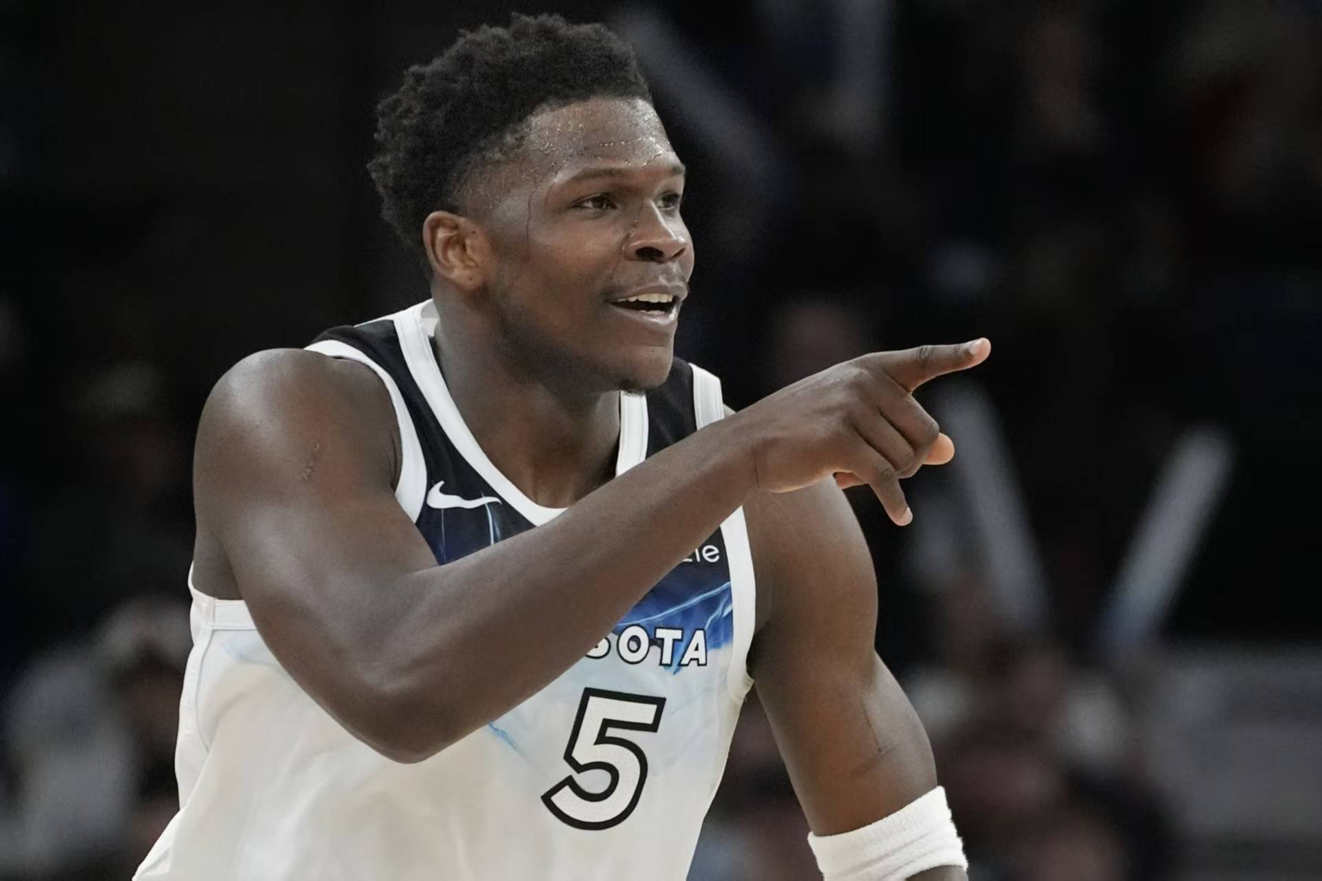 快船惨败森林狼，主帅表态改进防守